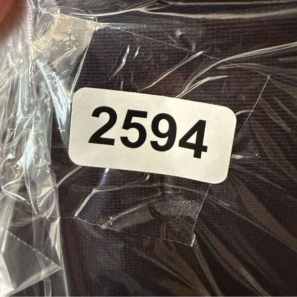 Elegant Two-Tone Camisole Top - Picture 5 of 5